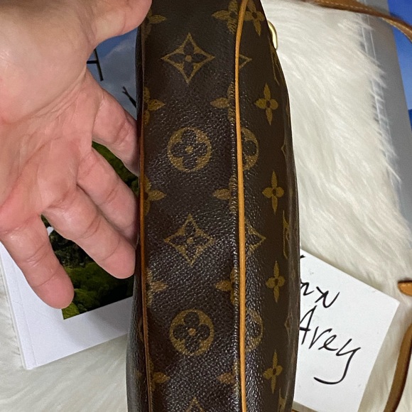 💗💗💗SOLD💗💗💗‼️LV ODEON PM MONOGRAM CROSSBODY‼️ - Picture 10 of 16